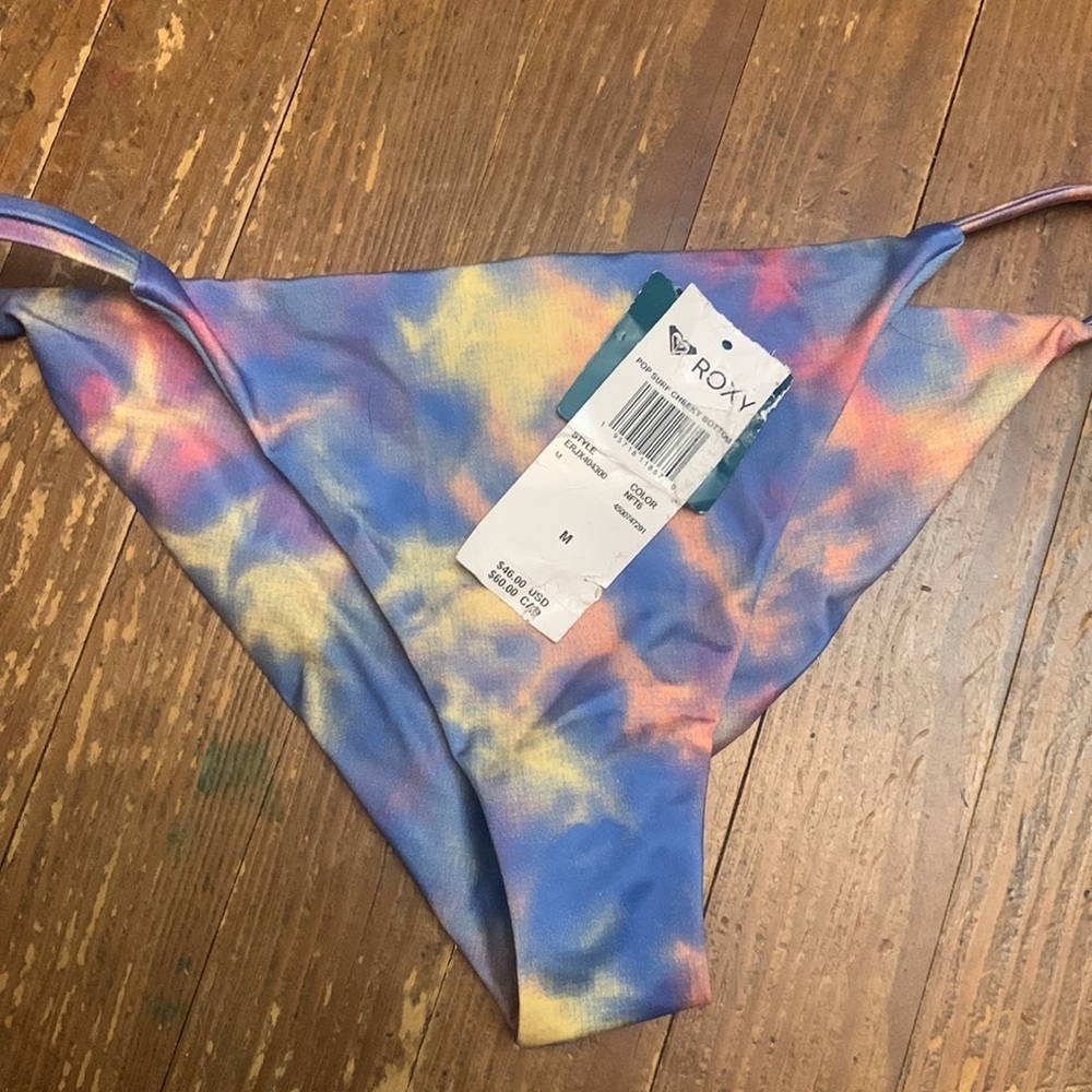 Roxy pop surf cheeky bottoms NWT Medium - Picture 10 of 10